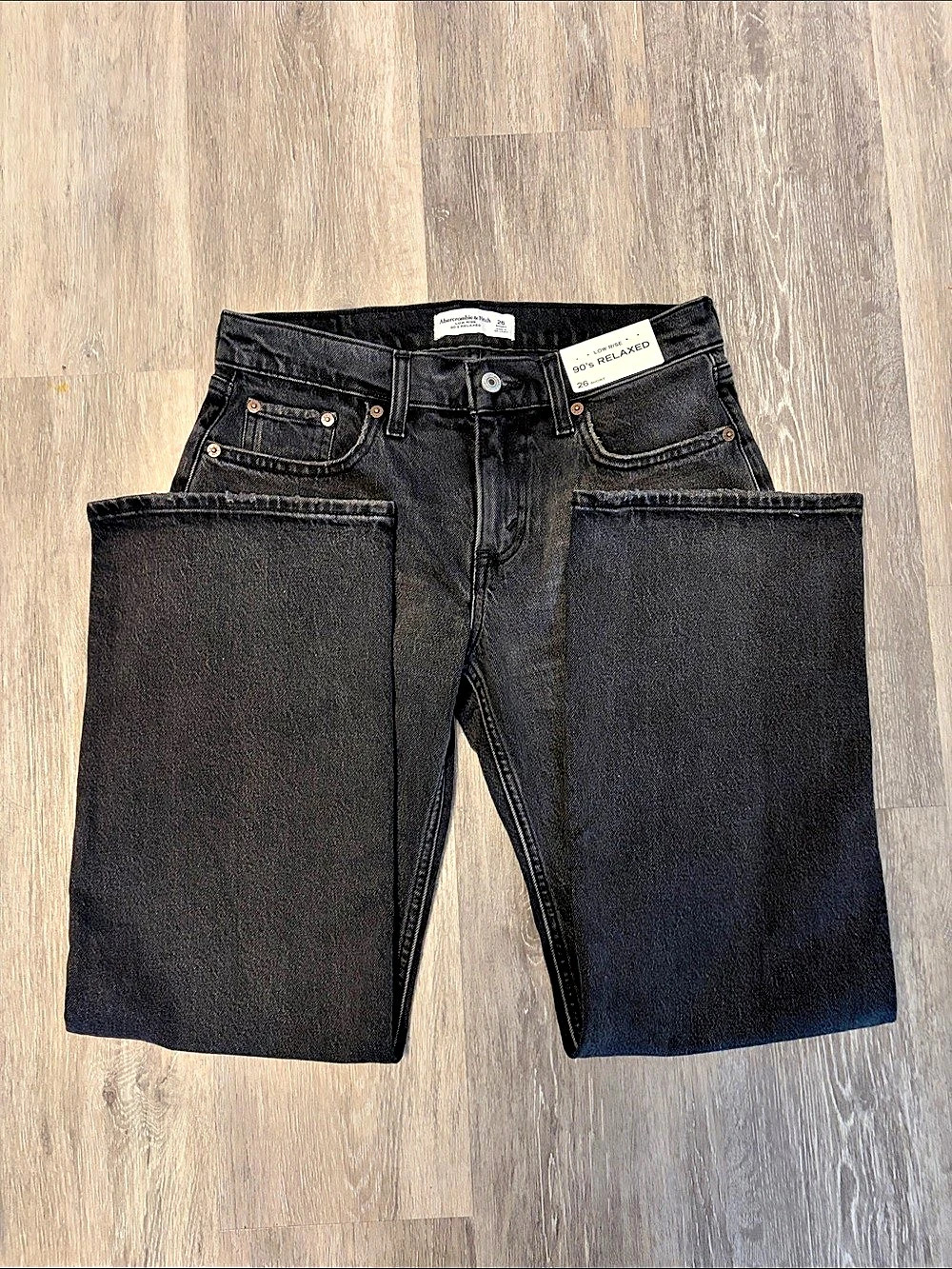Abercrombie & Fitch Low Rise 90s Relaxed Jean Straight Leg Black, Waist 26 Short
